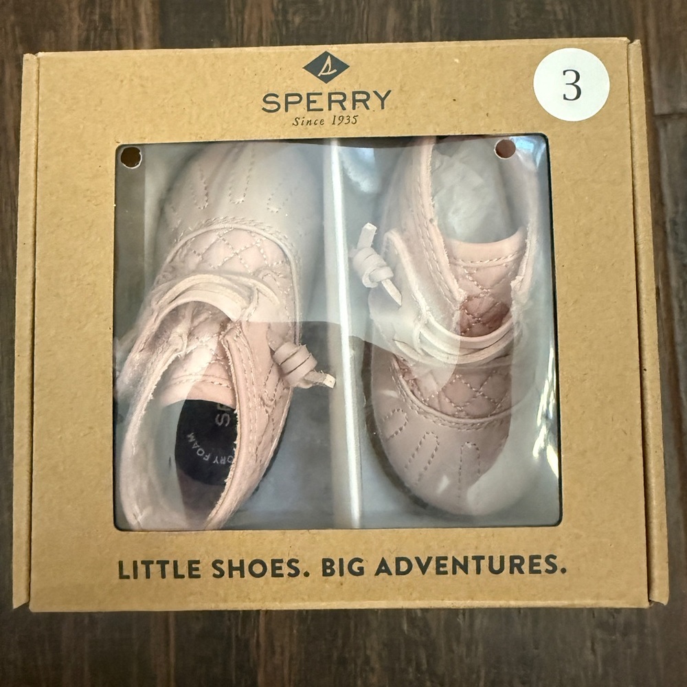 **NEW** never worn Sperry Baby Walker Shoes in Light Pink